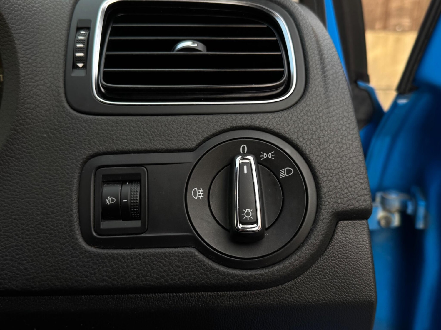 Used Volkswagen Polo 2015 for sale - 76561739: Photo 49