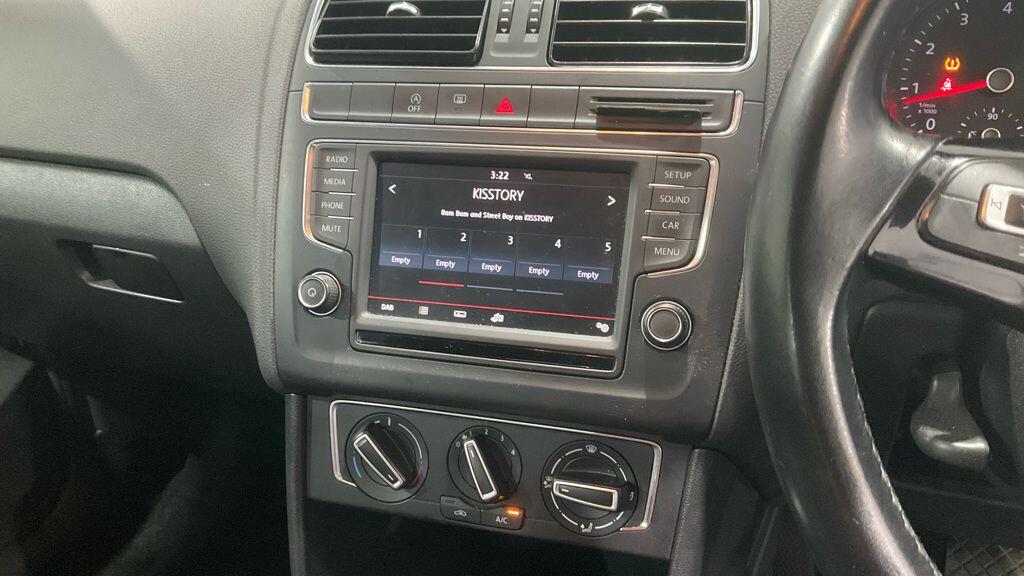 Used Volkswagen Polo 2015 for sale - 76561739: Photo 9