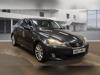 Lexus - IS
