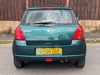 Used Suzuki Swift 2006 for sale - 75657601: Photo