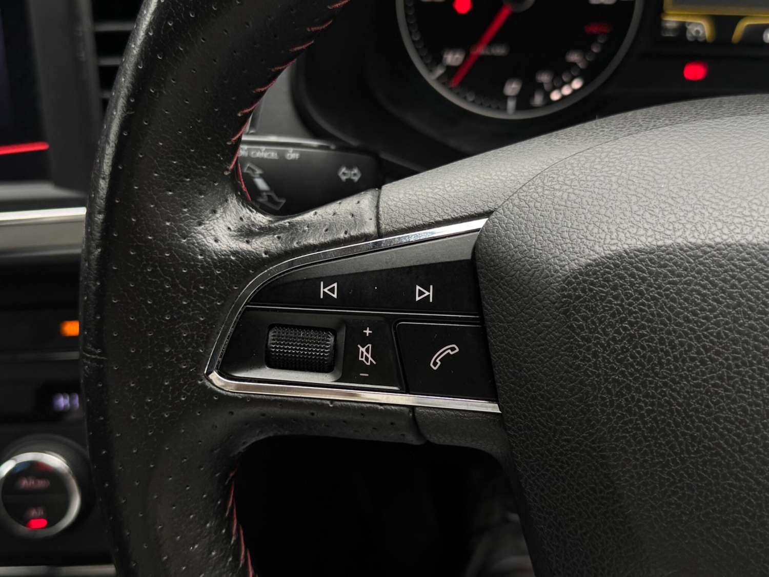 Used SEAT Leon 2014 for sale - 77798981: Photo 37