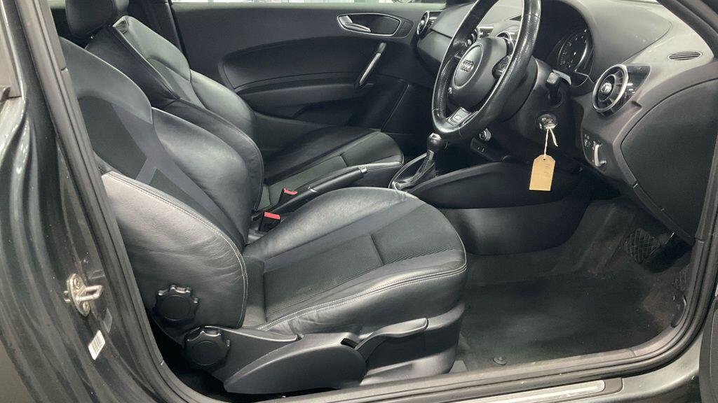 Used Audi A1 2012 for sale - 76561513: Photo 8