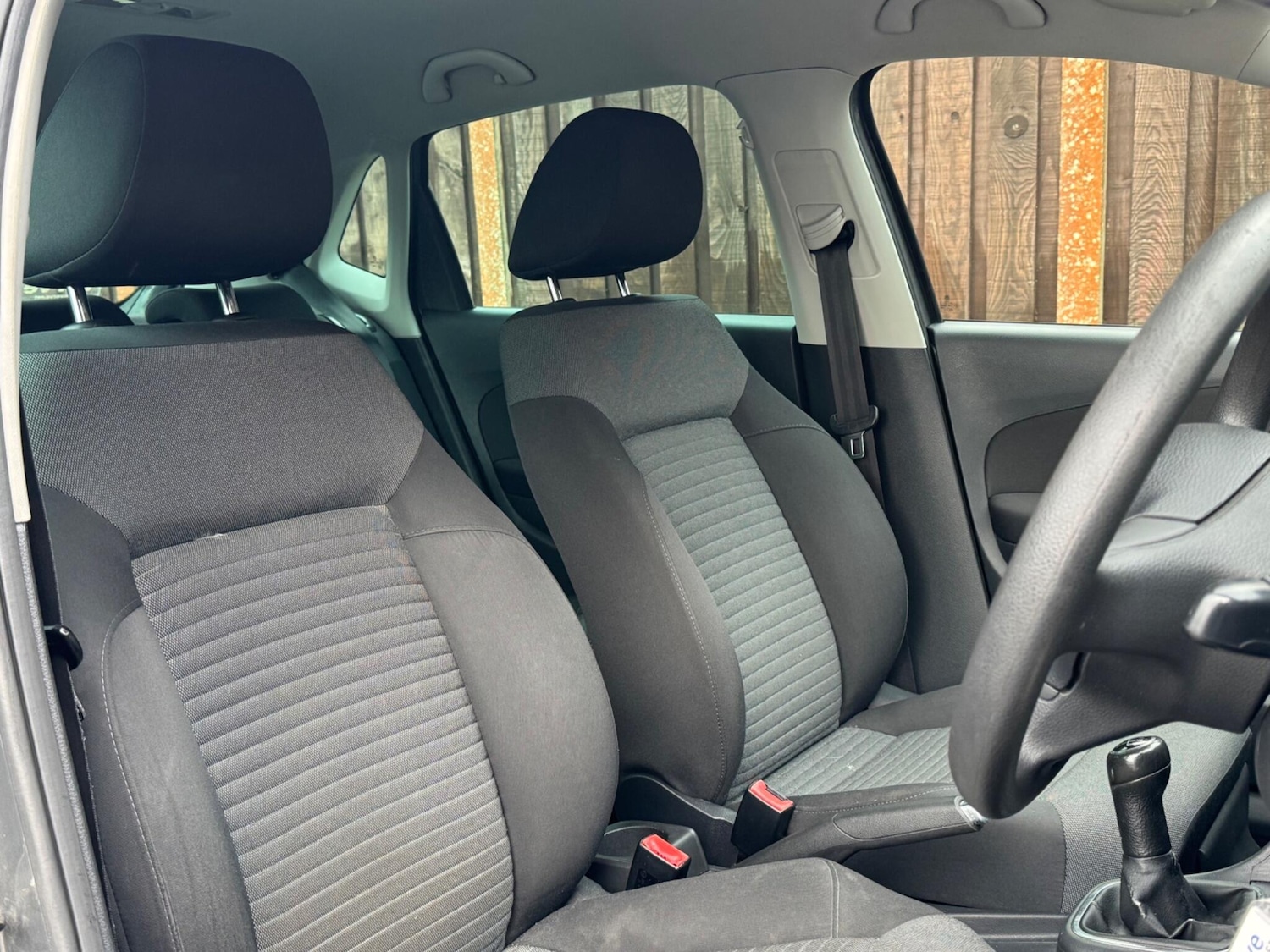 Used Volkswagen Polo 2009 for sale - 77155404: Photo 15