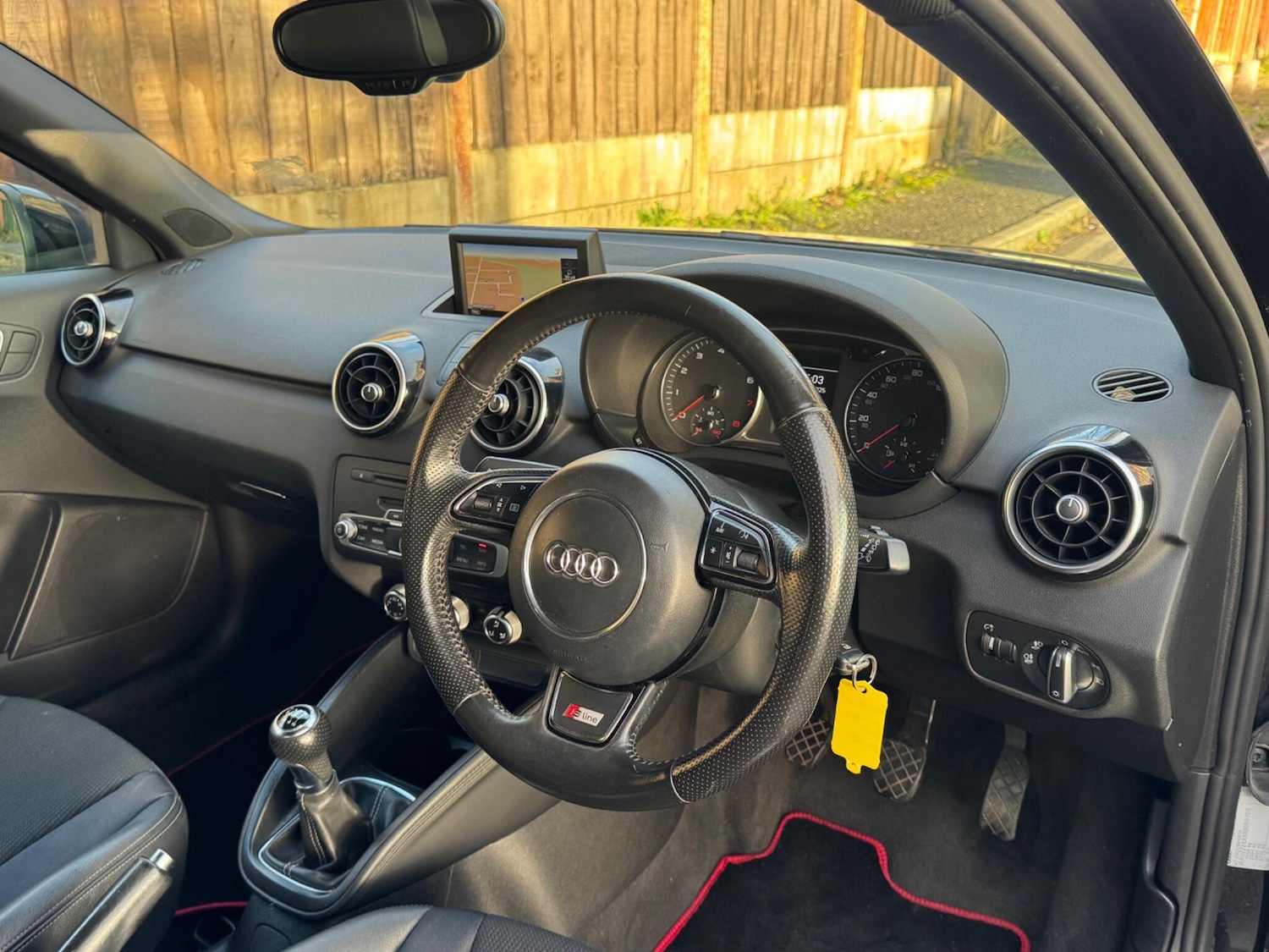 Used Audi A1 2011 for sale - 76991956: Photo 10