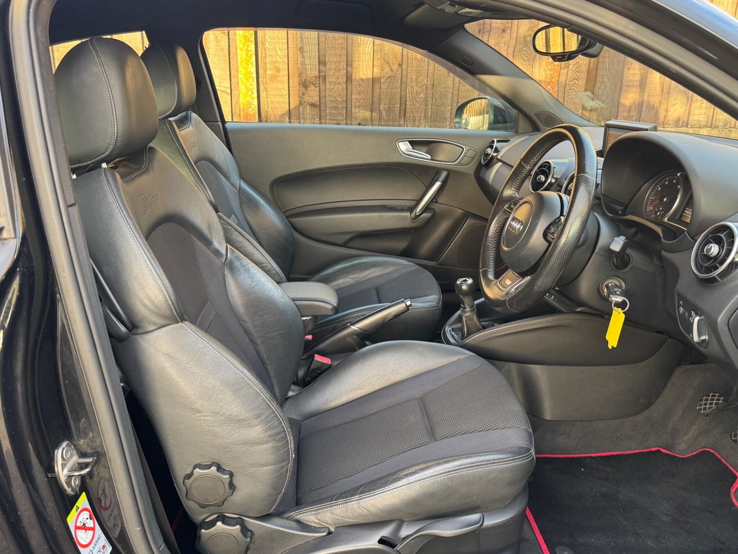 Used Audi A1 2011 for sale - 76991956: Photo 13