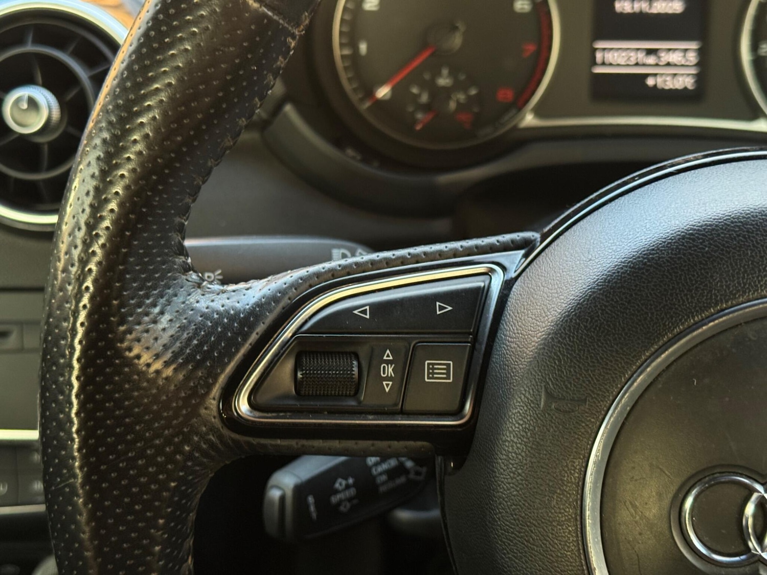 Used Audi A1 2011 for sale - 76991956: Photo 37