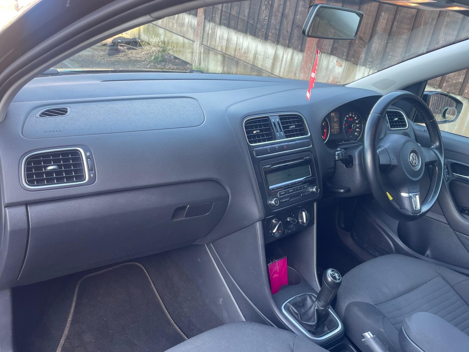 Used Volkswagen Polo 2011 for sale - 77940525: Photo 20