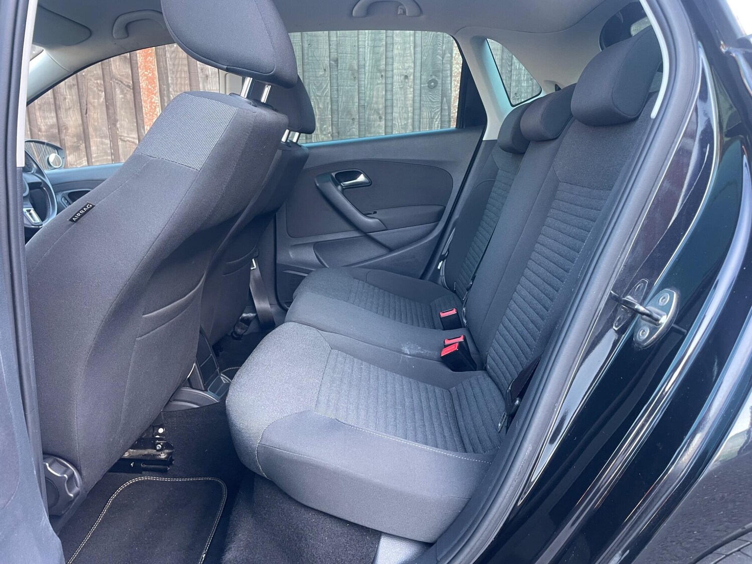 Used Volkswagen Polo 2011 for sale - 77940525: Photo 26