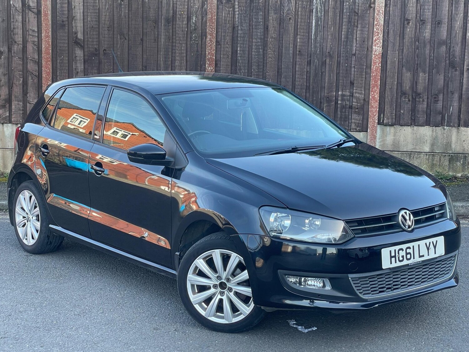 Used Volkswagen Polo 2011 for sale - 77940525: Photo 28