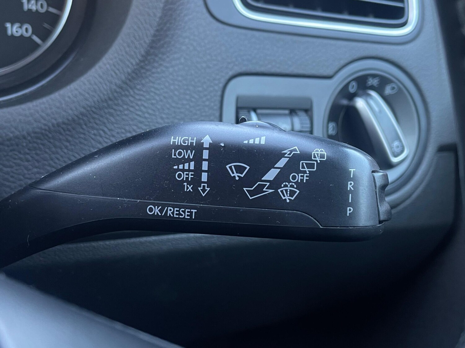 Used Volkswagen Polo 2011 for sale - 77940525: Photo 35