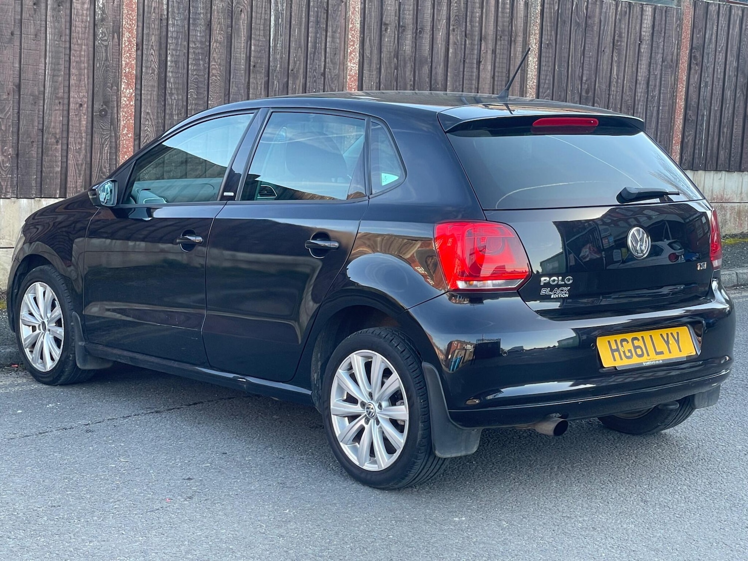 Used Volkswagen Polo 2011 for sale - 77940525: Photo 5