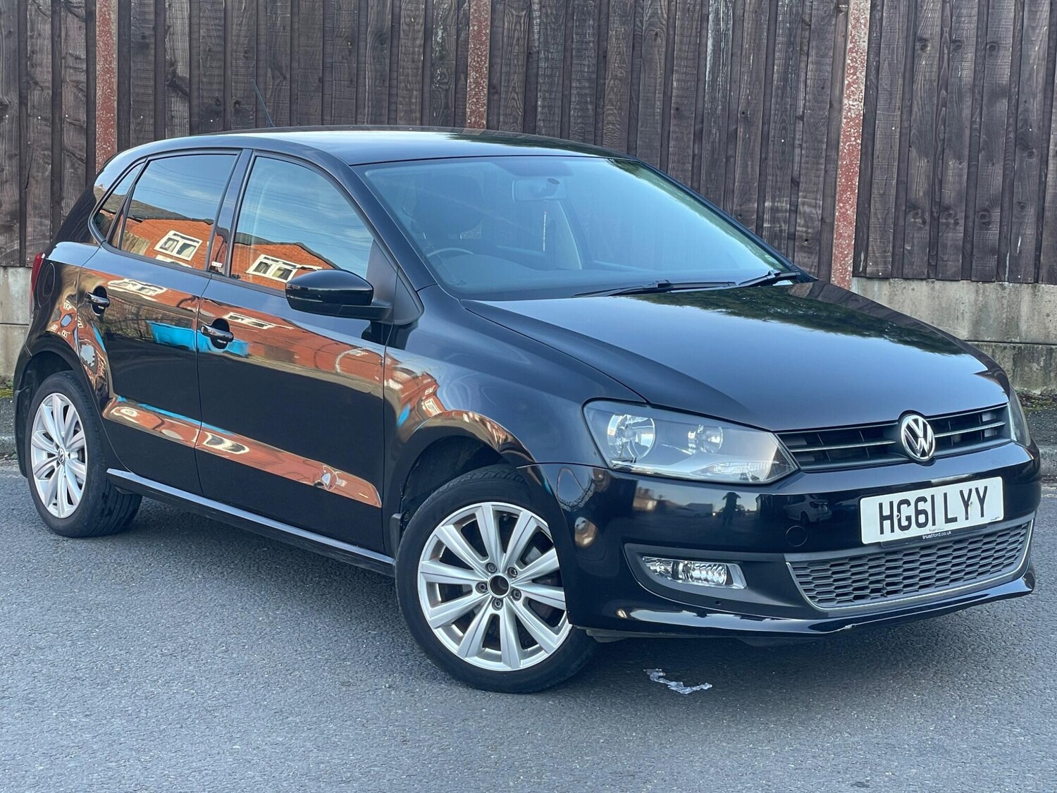 Used Volkswagen Polo 2011 for sale - 77940525: Photo 50