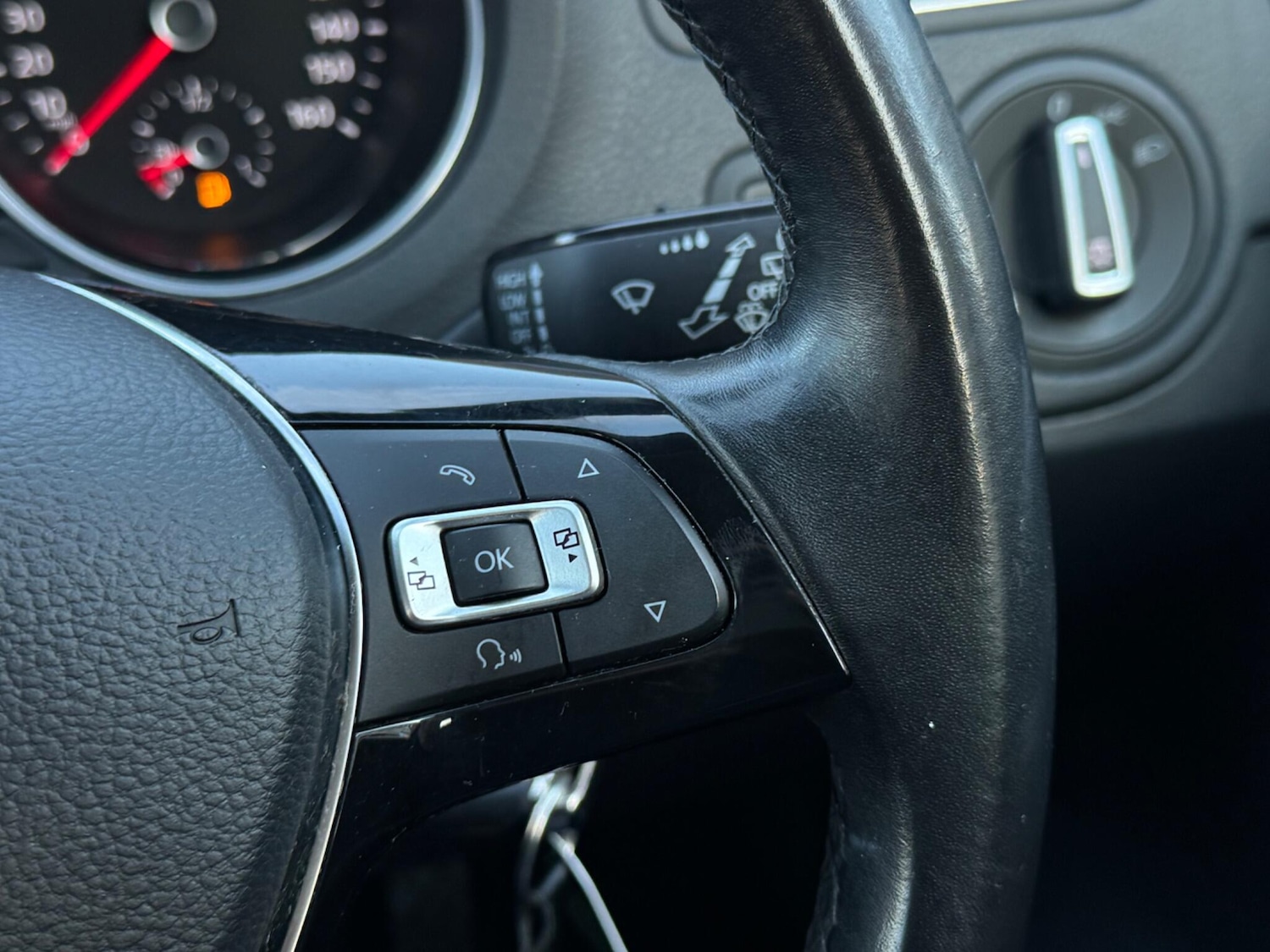 Used Volkswagen Polo 2014 for sale - 77049864: Photo 38