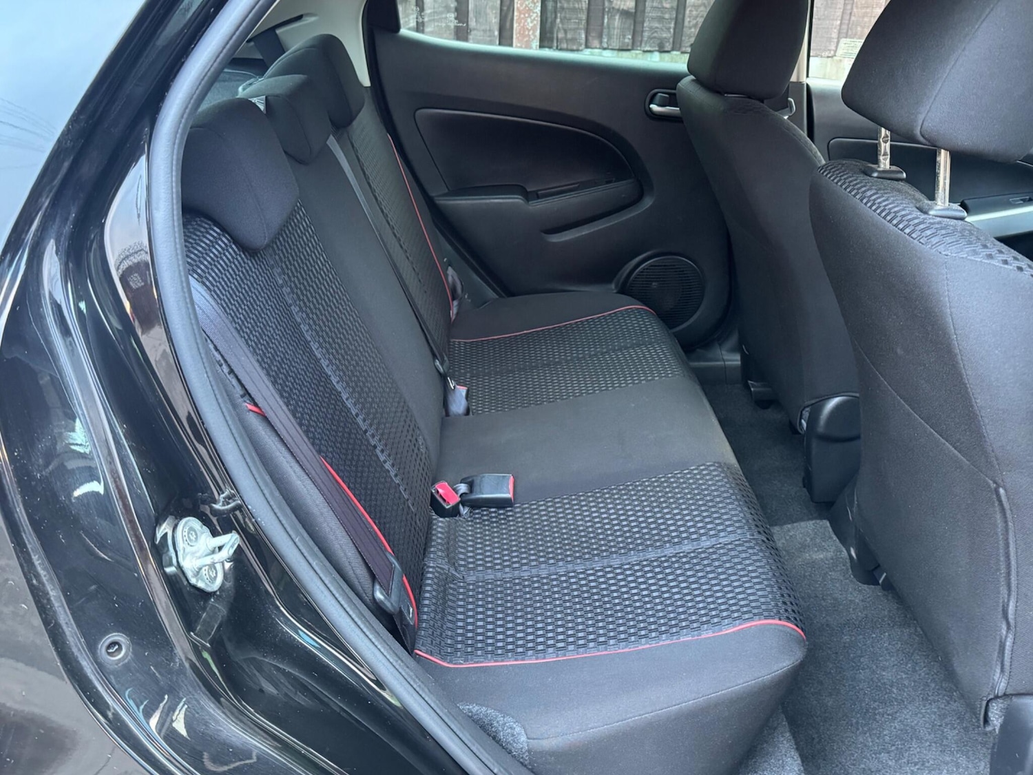 Used Mazda Mazda2 2012 for sale - 77439896: Photo 16