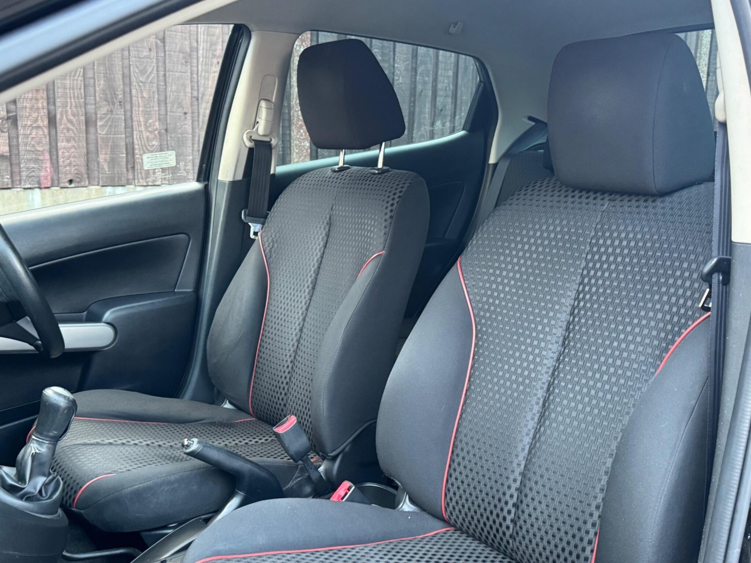 Used Mazda Mazda2 2012 for sale - 77439896: Photo 26