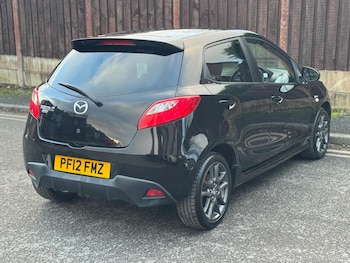 Used Mazda Mazda2 2012 for sale - 77439896: Photo