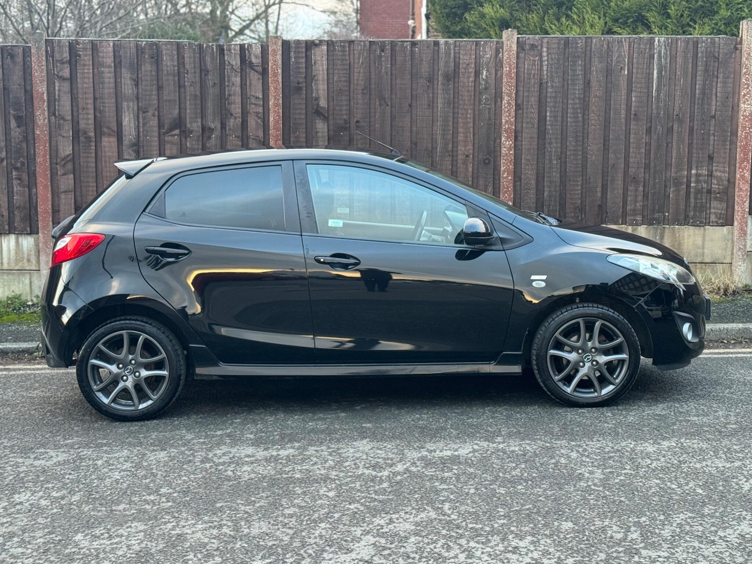 Used Mazda Mazda2 2012 for sale - 77439896: Photo 6