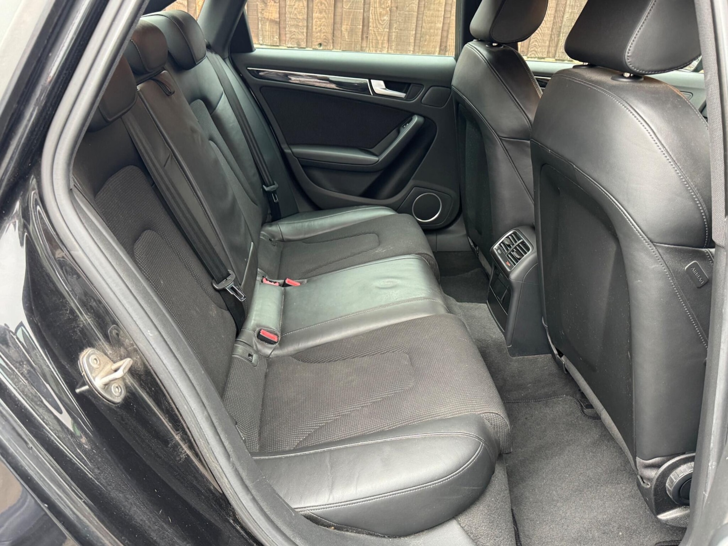 Used Audi A4 2011 for sale - 77426153: Photo 17