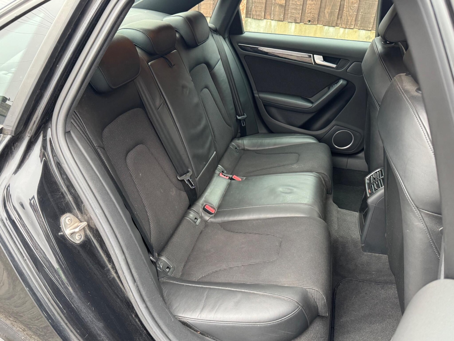 Used Audi A4 2011 for sale - 77426153: Photo 18