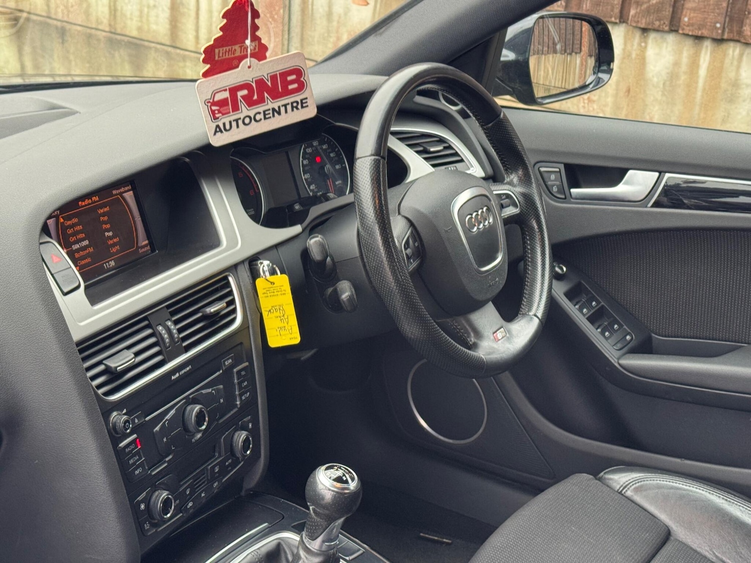 Used Audi A4 2011 for sale - 77426153: Photo 31