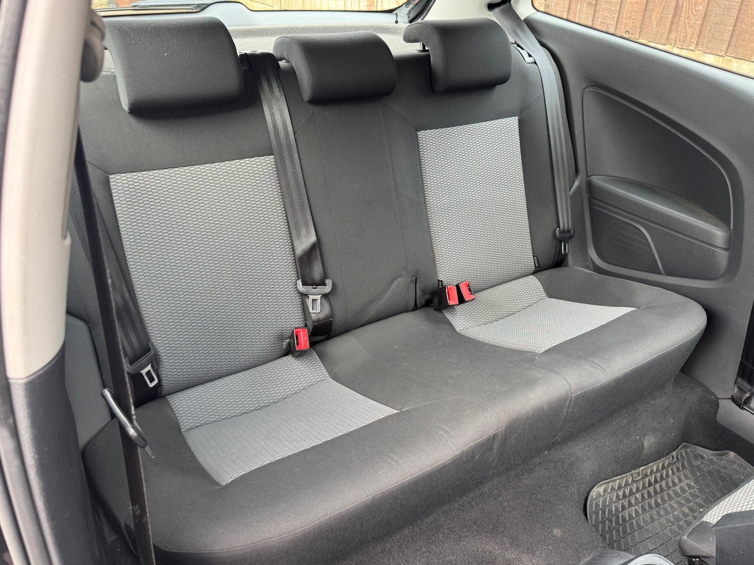 Used Volkswagen Polo 2012 for sale - 77769053: Photo 18