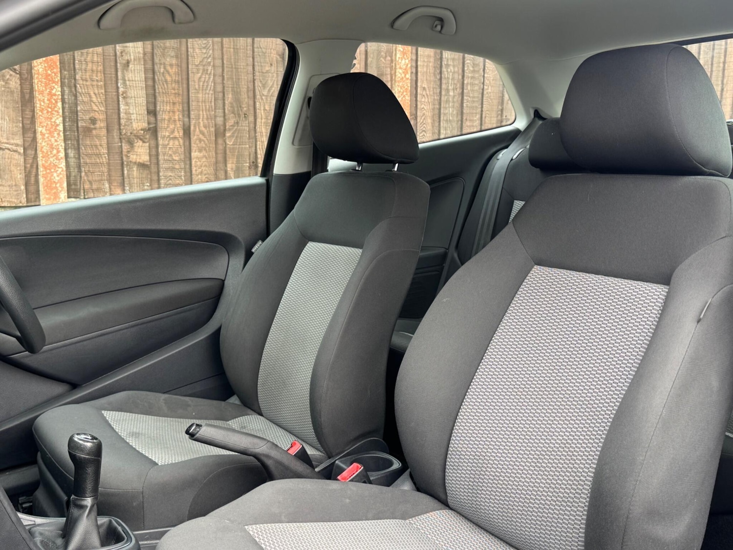 Used Volkswagen Polo 2012 for sale - 77769053: Photo 28