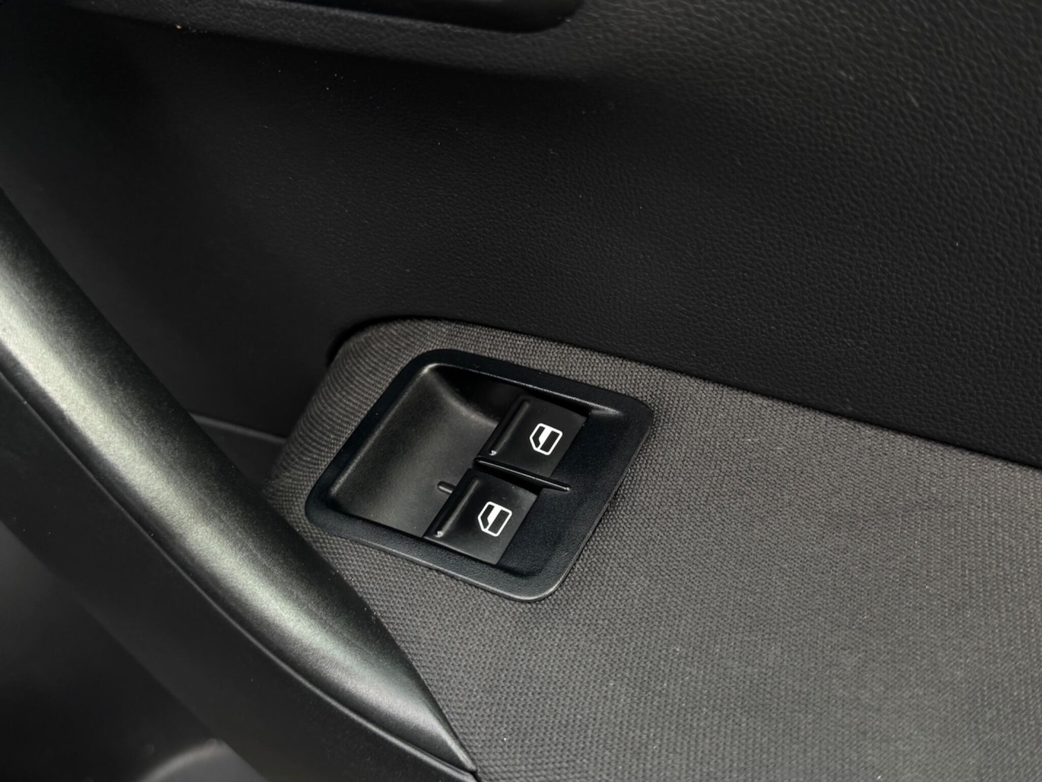 Used Volkswagen Polo 2012 for sale - 77769053: Photo 42