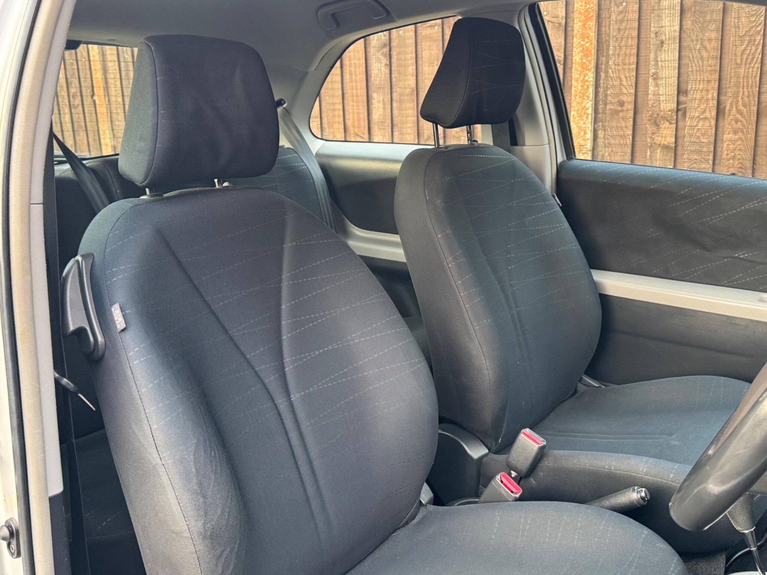 Used Toyota Yaris 2007 for sale - 77015400: Photo 15