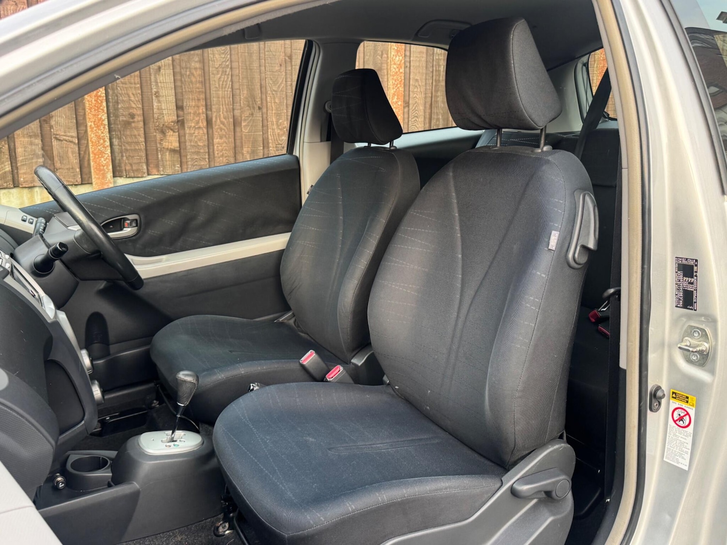 Used Toyota Yaris 2007 for sale - 77015400: Photo 27