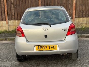 Used Toyota Yaris 2007 for sale - 77015400: Photo