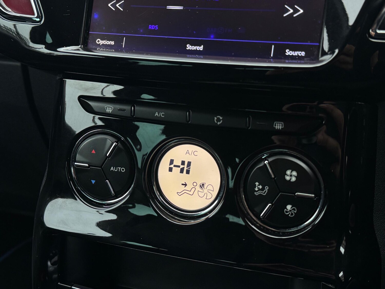 Used DS Automobiles DS 3 2017 for sale - 78019503: Photo 40