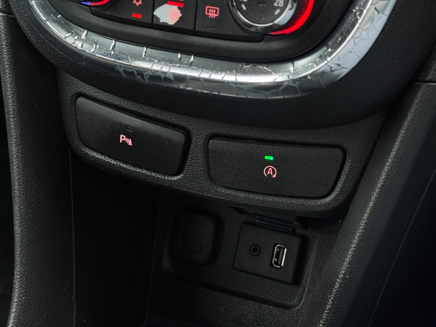 Used Vauxhall Mokka 2014 for sale - 77040707: Photo 46