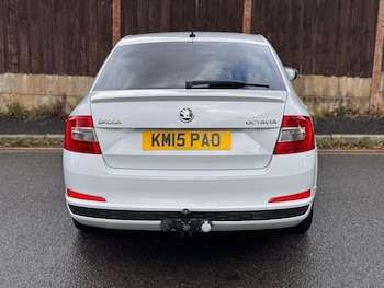 Used Skoda Octavia 2015 for sale - 75770025: Photo