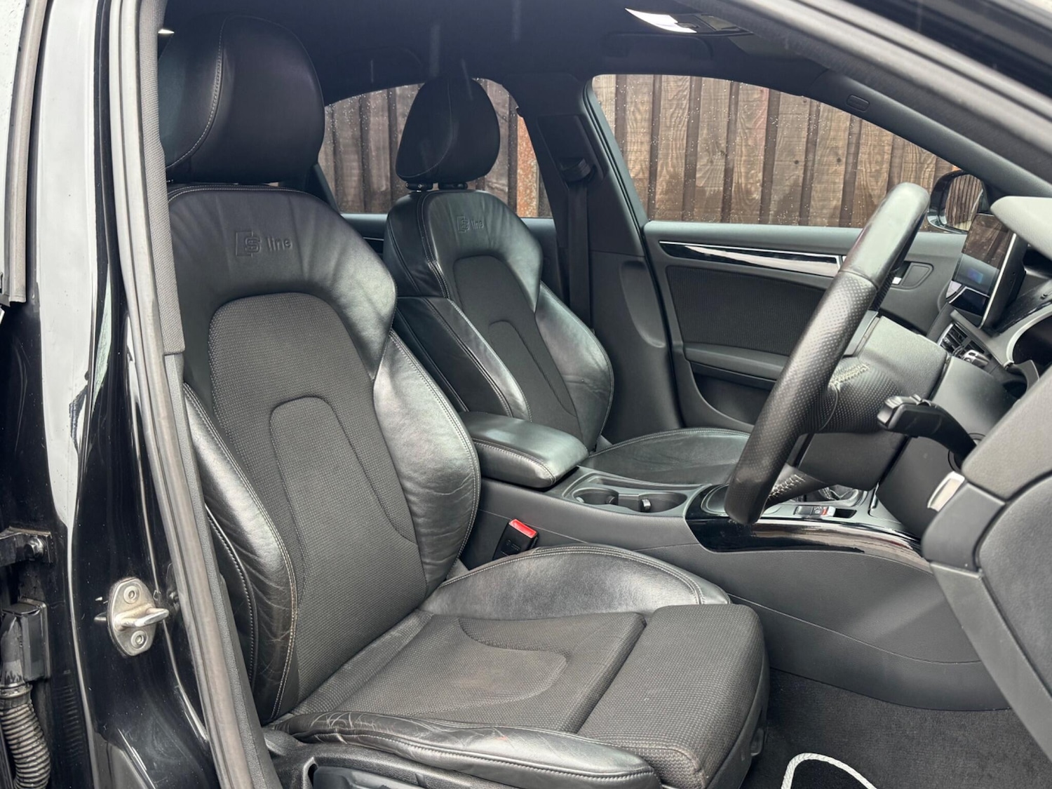 Used Audi A4 2011 for sale - 77267019: Photo 14