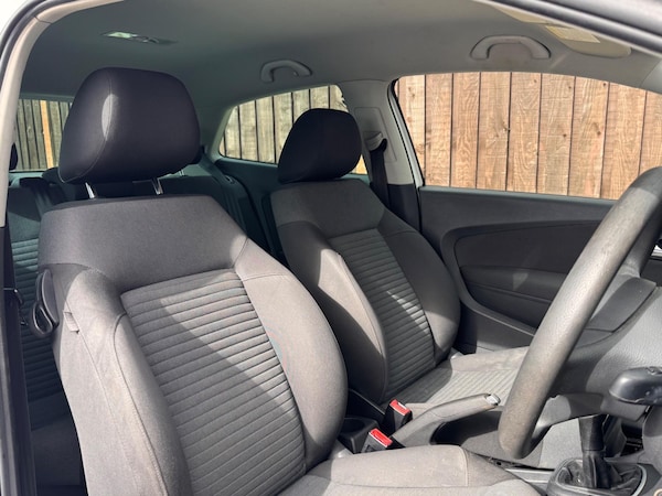 Used Volkswagen Polo 2010 for sale - 75990569: Photo 15