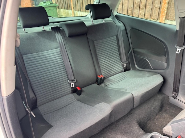 Used Volkswagen Polo 2010 for sale - 75990569: Photo 18