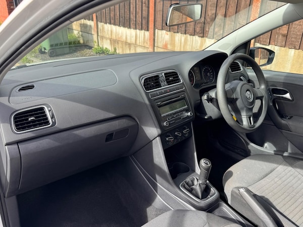 Used Volkswagen Polo 2010 for sale - 75990569: Photo 30