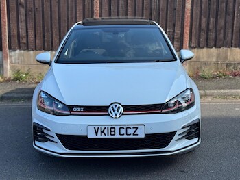 Used Volkswagen Golf 2018 for sale - 78404445: Photo