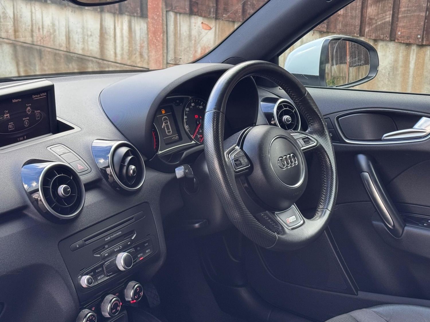 Used Audi A1 for sale - 76996370: Photo 32