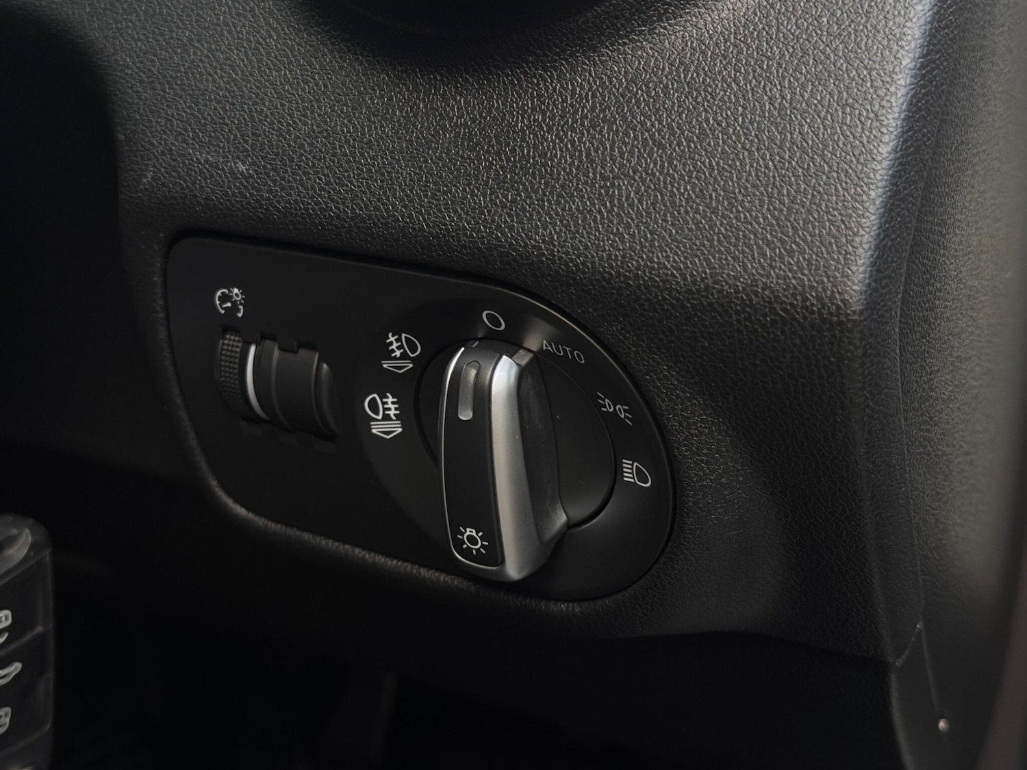 Used Audi A1 for sale - 76996370: Photo 48