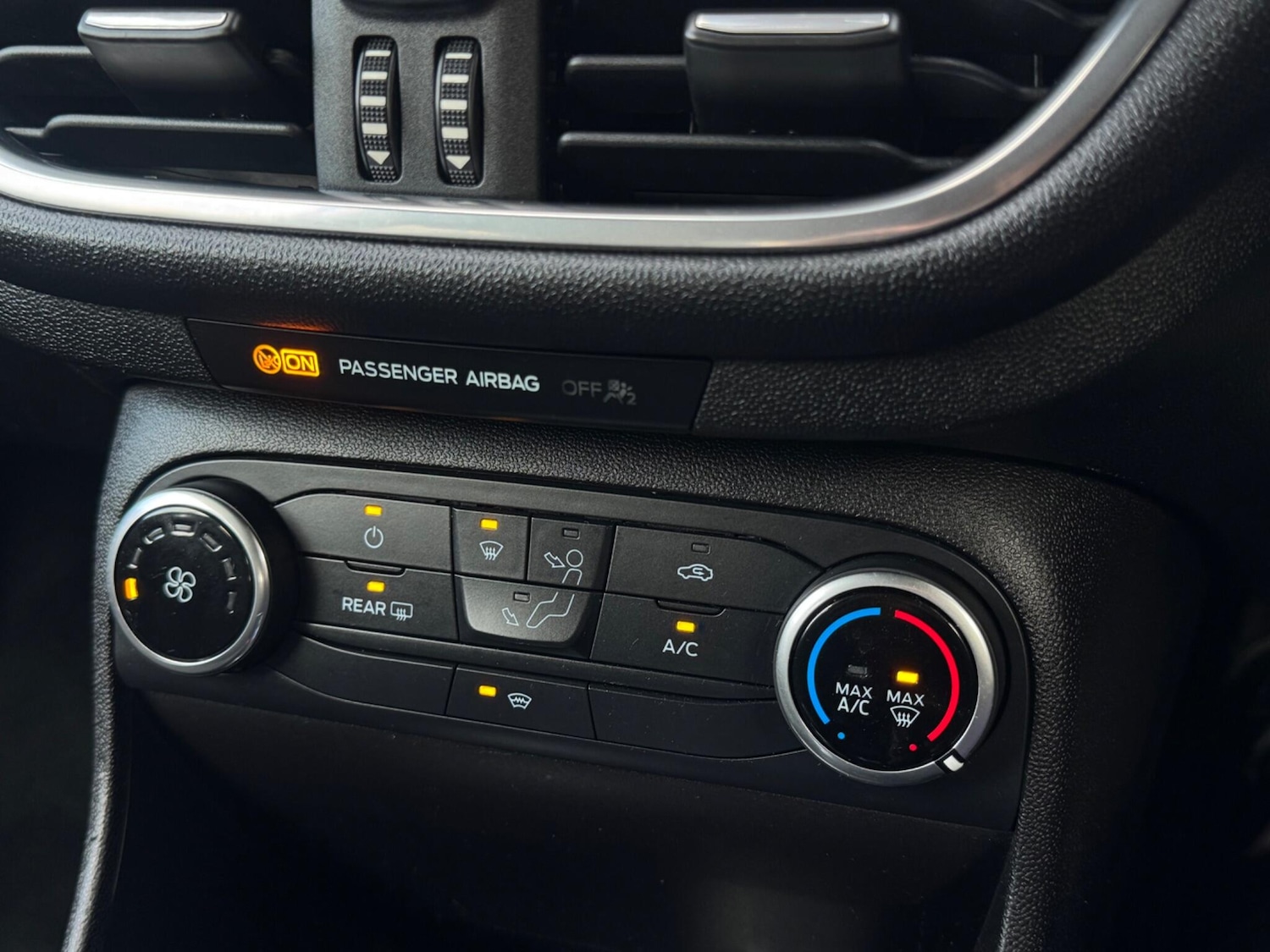 Used Ford Fiesta 2018 for sale - 76499005: Photo 42