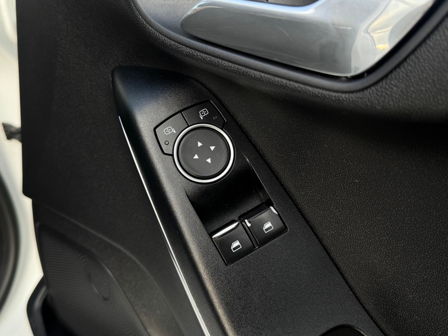 Used Ford Fiesta 2018 for sale - 76499005: Photo 46