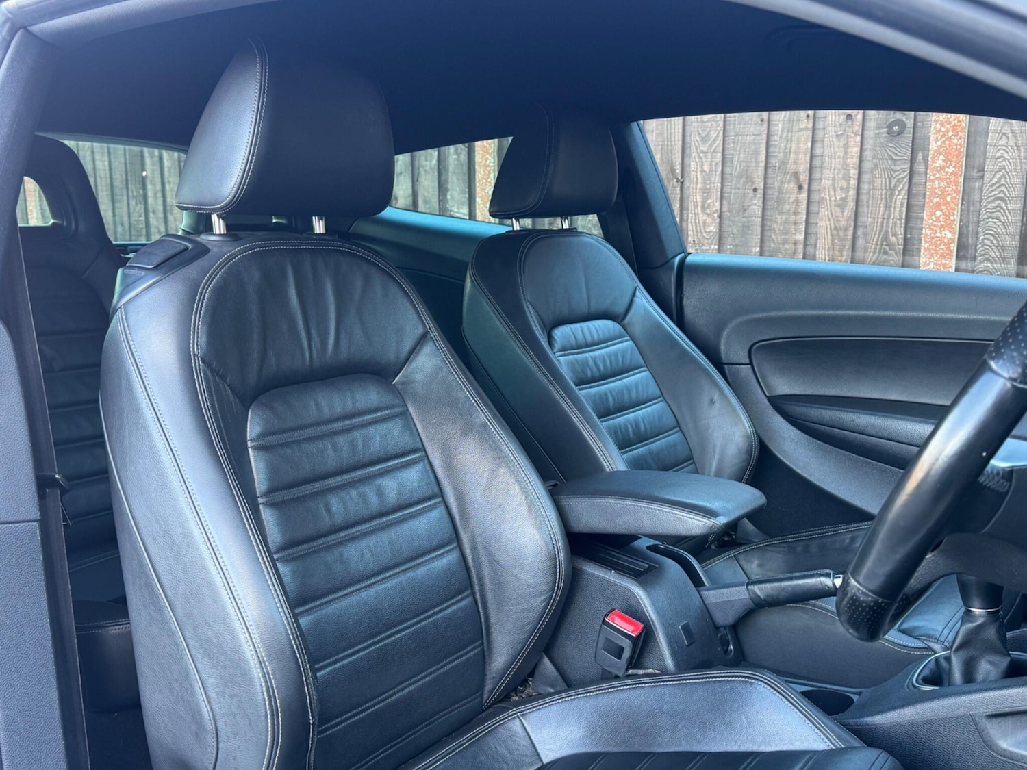 Used Volkswagen Scirocco 2013 for sale - 77925814: Photo 15