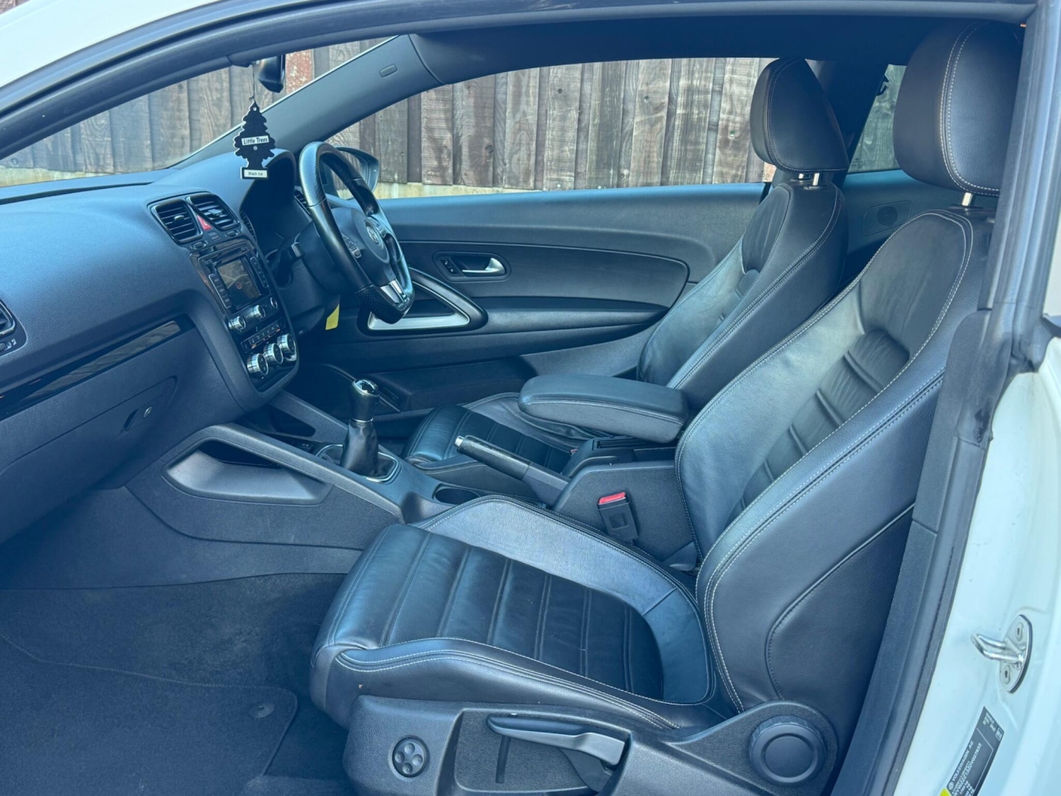 Used Volkswagen Scirocco 2013 for sale - 77925814: Photo 26