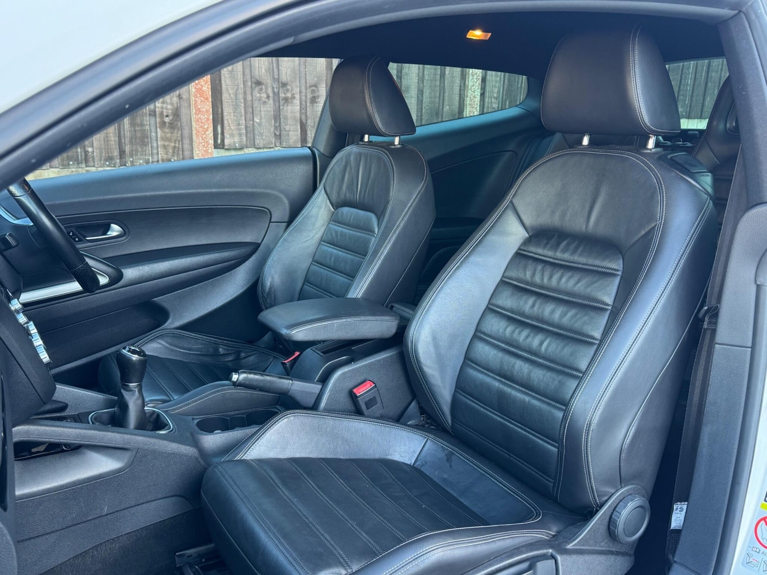 Used Volkswagen Scirocco 2013 for sale - 77925814: Photo 27