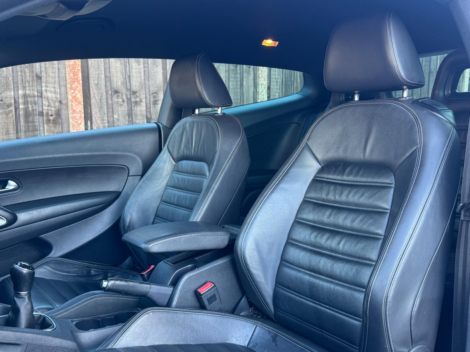 Used Volkswagen Scirocco 2013 for sale - 77925814: Photo 28