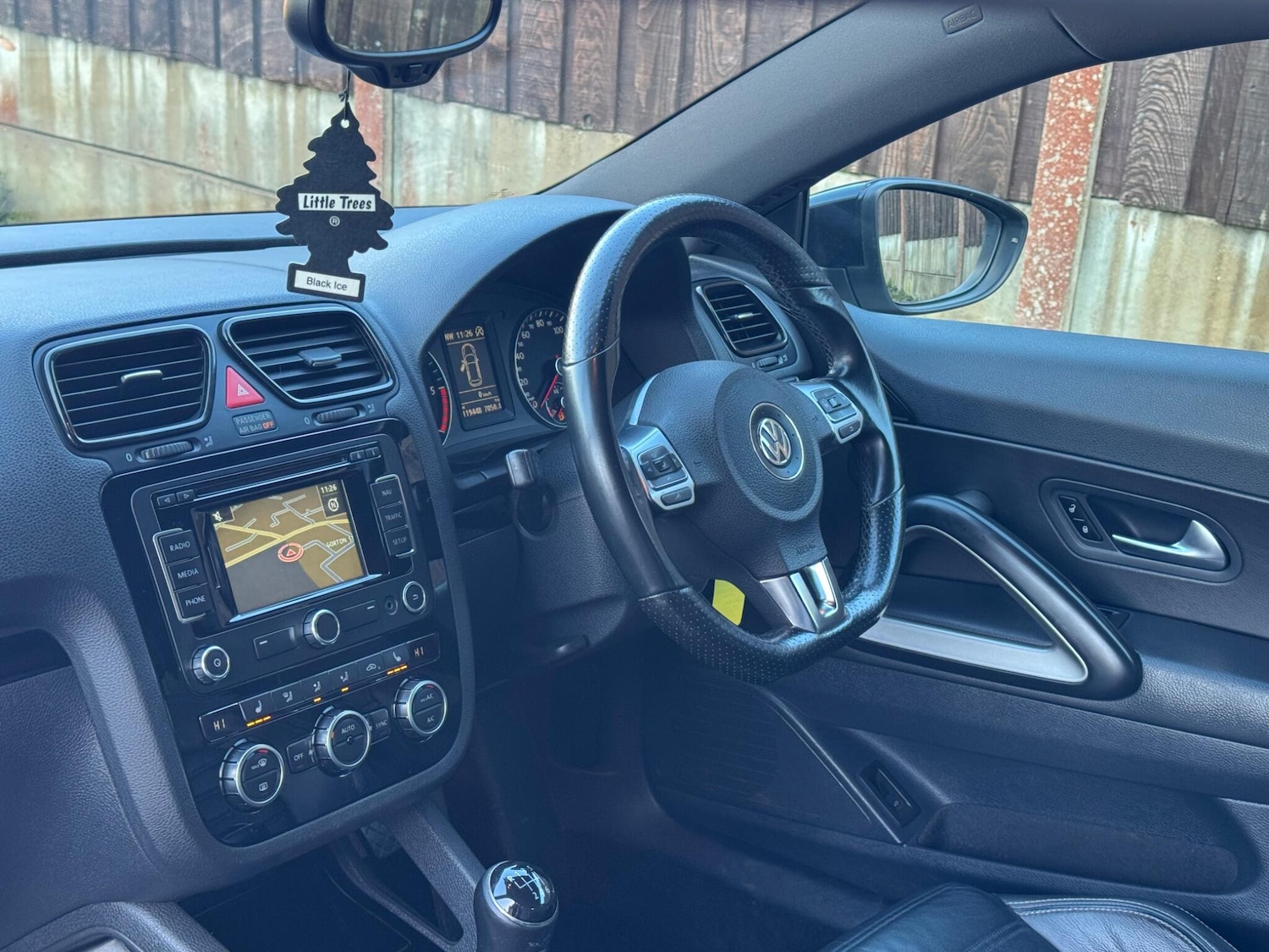 Used Volkswagen Scirocco 2013 for sale - 77925814: Photo 31