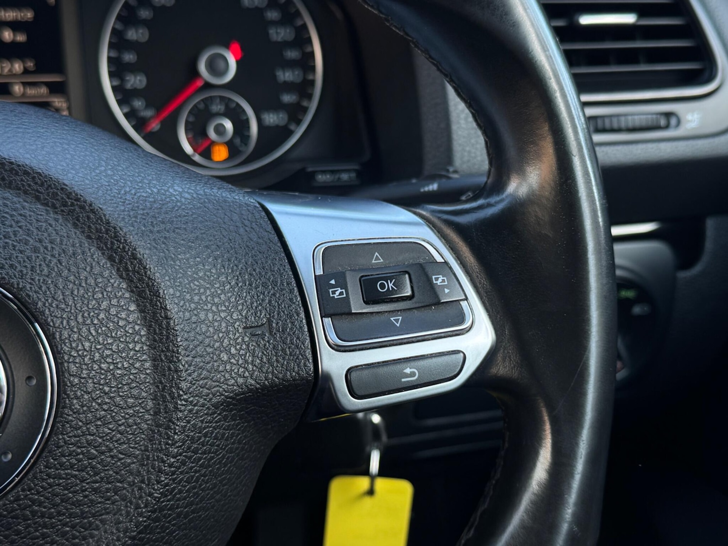 Used Volkswagen Scirocco 2013 for sale - 77925814: Photo 38