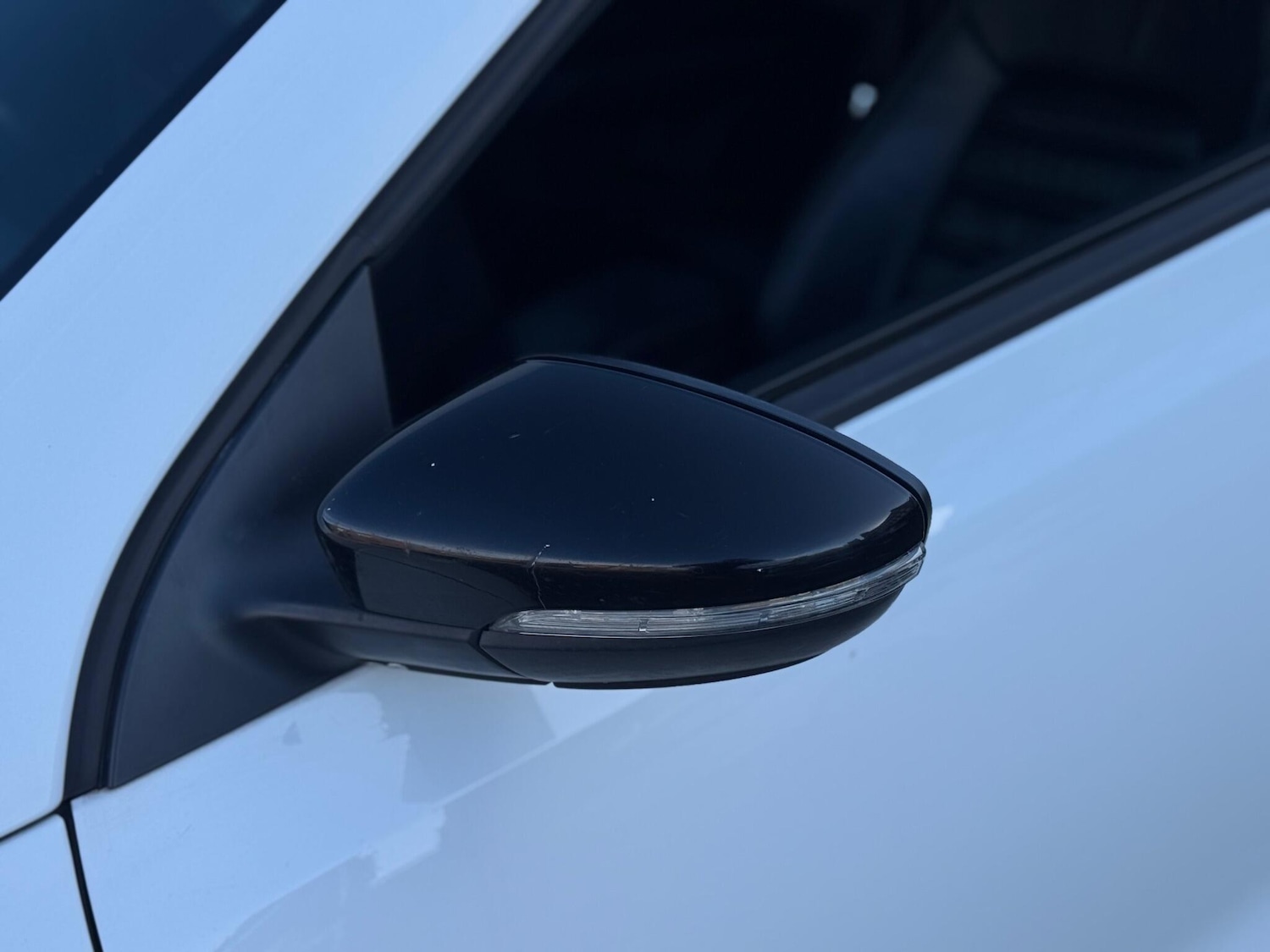 Used Volkswagen Scirocco 2013 for sale - 77925814: Photo 54