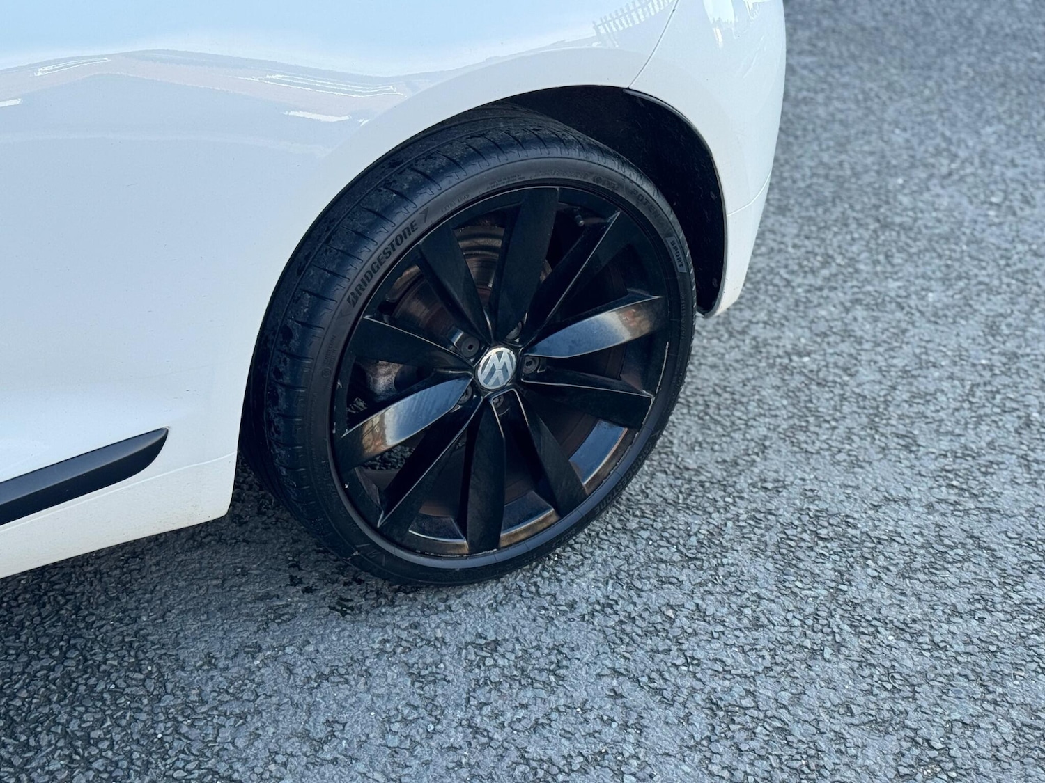 Used Volkswagen Scirocco 2013 for sale - 77925814: Photo 61